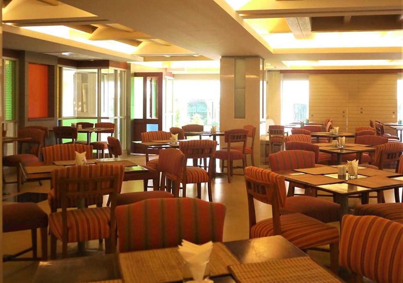 Long Beach Cha-Am Hotel Εξωτερικό φωτογραφία